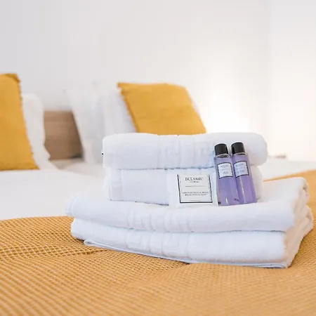 Artistas House דירה *