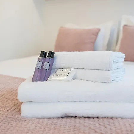 Artistas House דירה אבאירו